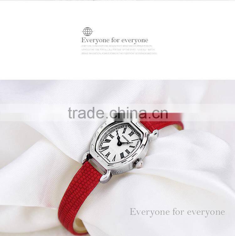 2016 Top Grade White Tonneau Fashion Diamante Lady's Quartz Wrist Watch