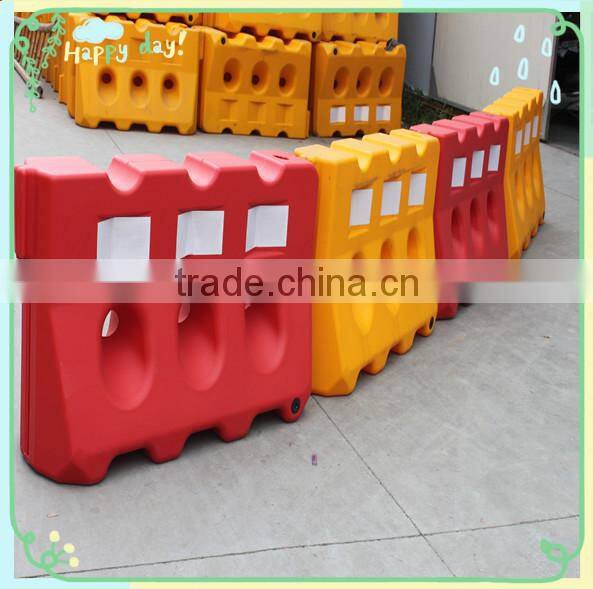 High quality portable road barrier safety barrier