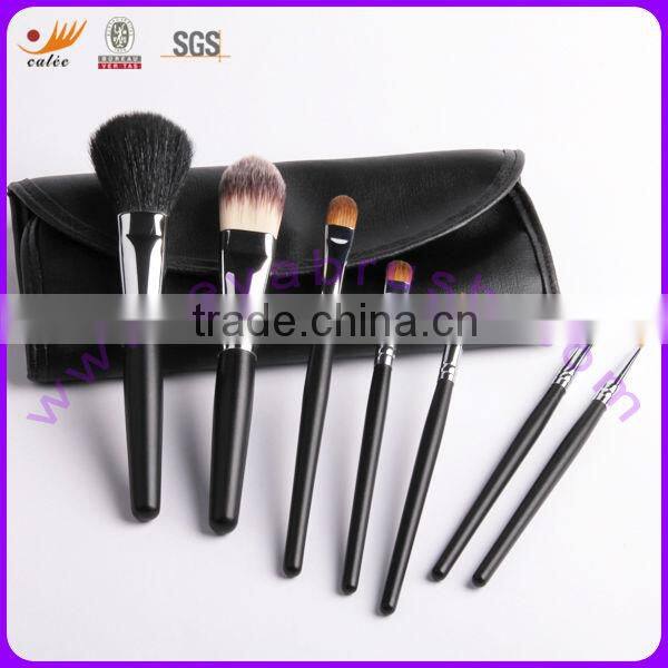 Customized Cosmetic Brush Set,Made of Copper Pipe and Wooden Handle
