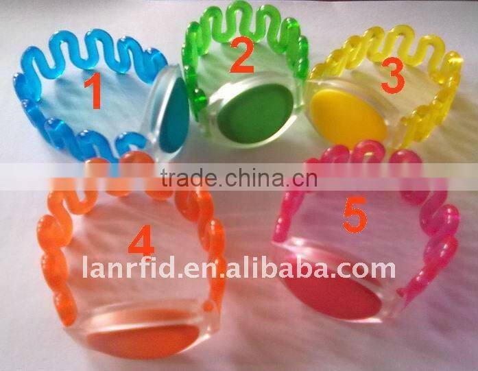 Silicone Rfid wristband card with ID chip