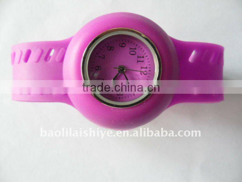 Silicone Wristwatch for Kids ,NEW fashion !