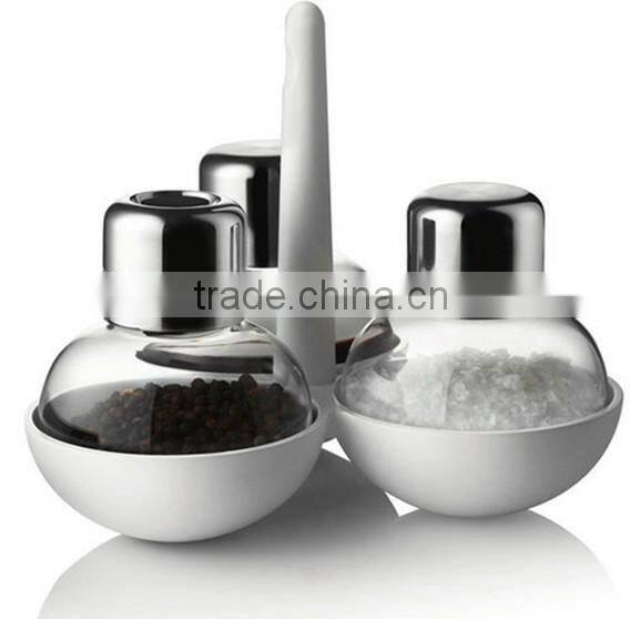 set of 3 glass spice bottle