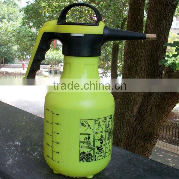 2L adjustable hand pump plastic garden sprayer