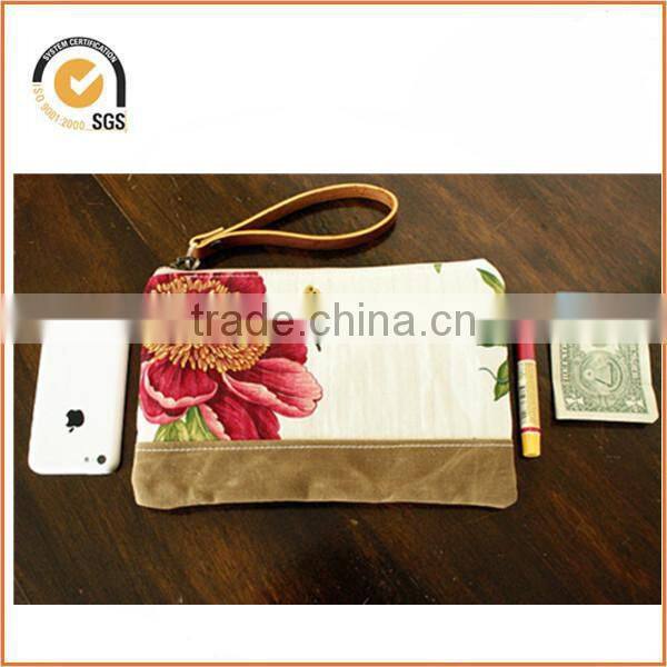 Arrow Applique Zipper Pouch/Makeup Bag: Natural Canvas with Native American Print By Chiqun Dongguan CQ-H01078