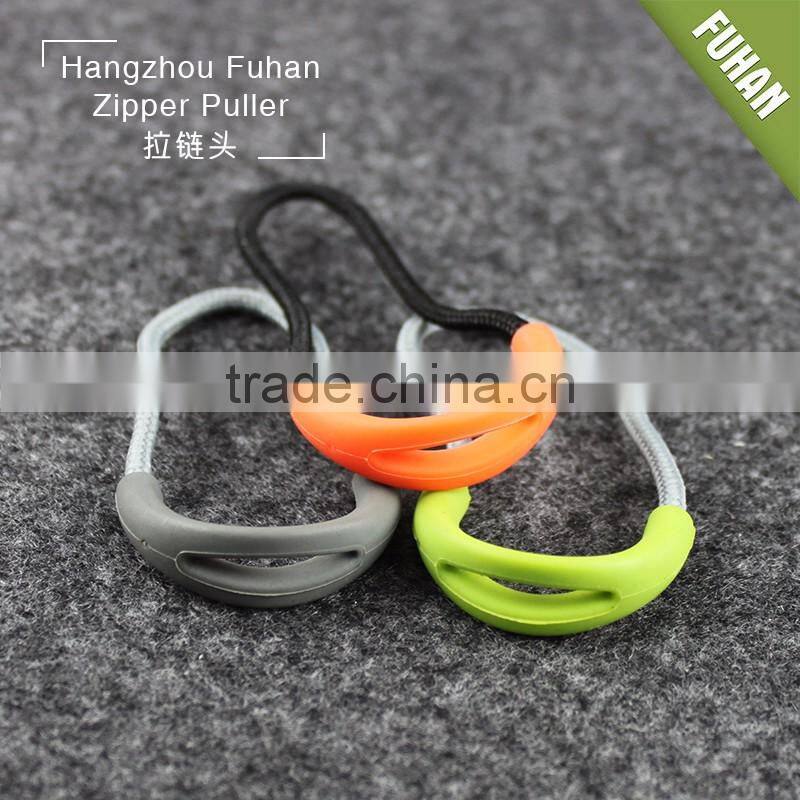 Professional Hollowed-out Design Sports Bags PVC TPU Zipper Sliders