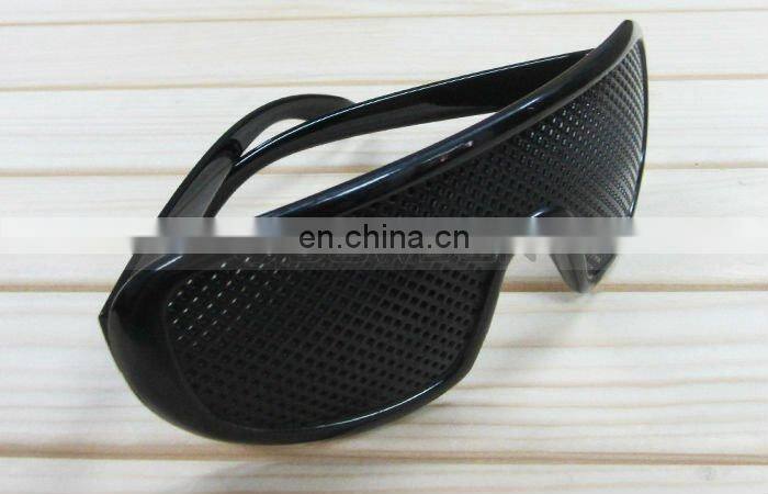Pinhole Glasses to Correct Eye Vision