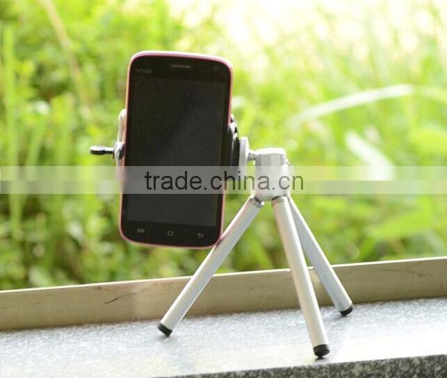 Extendable Selfie mini Tripod for Mobile Phones and for iPhone Samsung and Digital Cameras