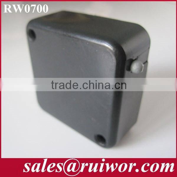 Square Secure Position-setting Recoil Twine