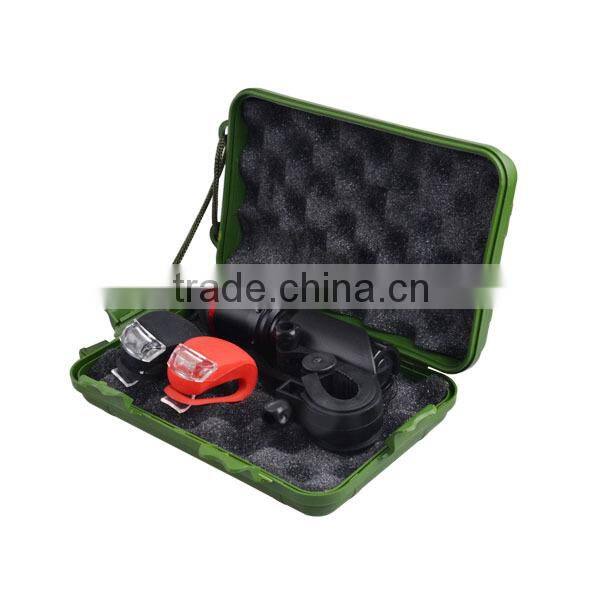 Professional Cold White LED Bike Light Torch 2000lm Zoomable Light For Bike