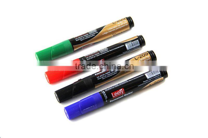 refillable permanent marker pen without a clip