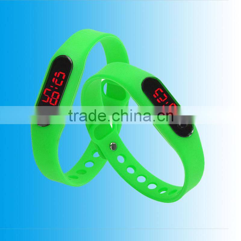 R0805 2016 digital sport led watch