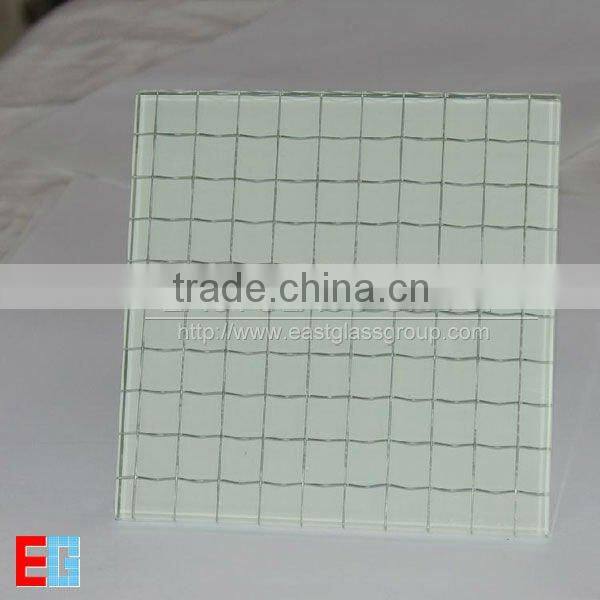Nashiji wired patterned glass