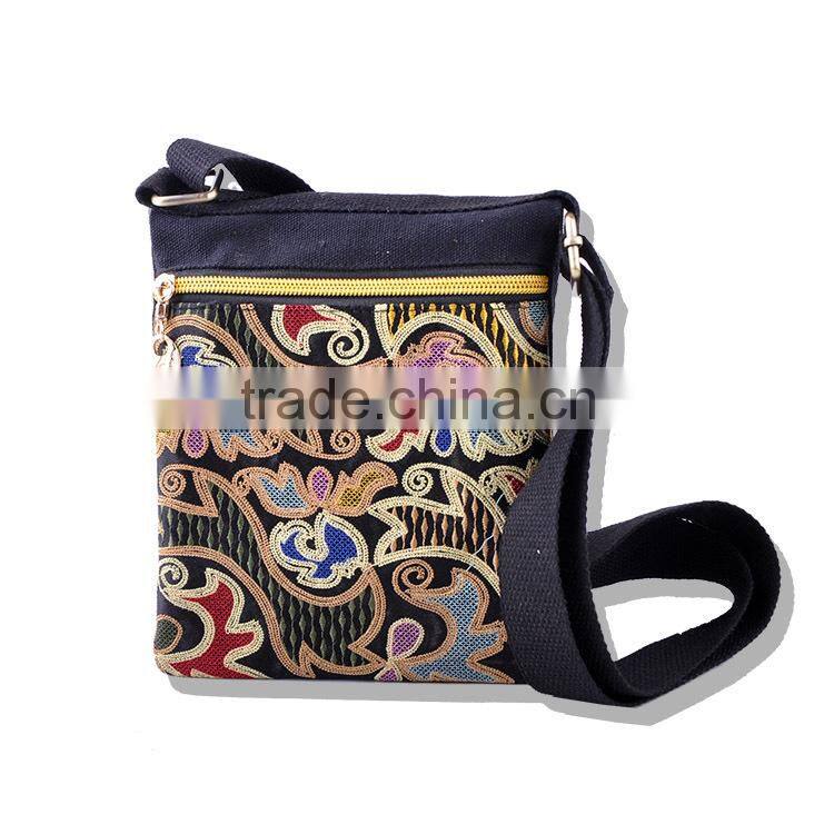 Wholesale unisex canvas messenger bag high quality double sides embroidery bag with pocket