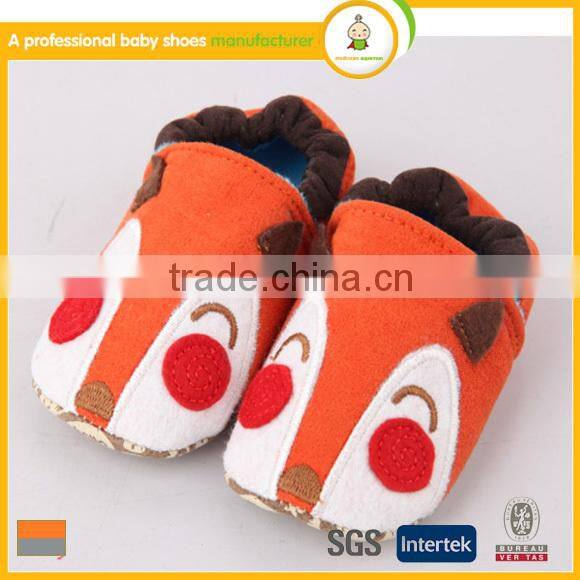 the new pattern cotton fabric baby shoes lovely animal shape toddler baby shoes