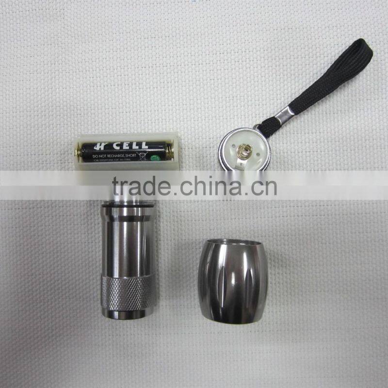 Aluminum Strong Bright Long Distance Torch Light