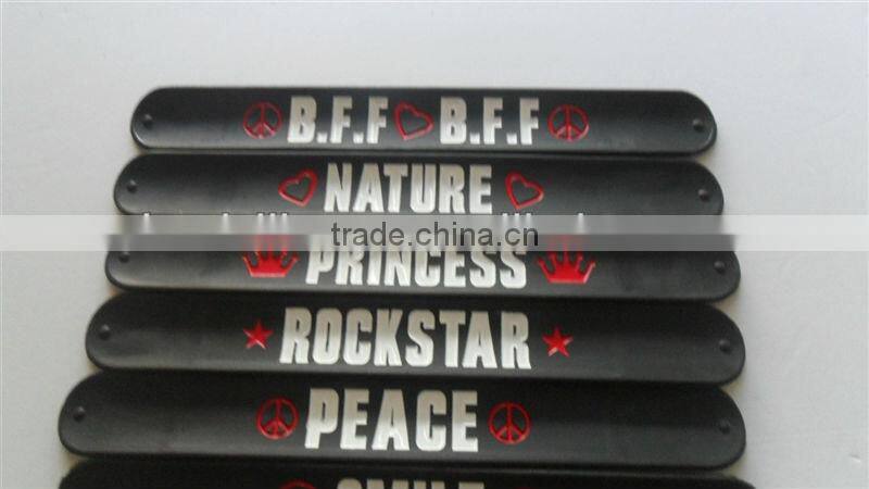 Debossed logo silicone reflective slap bracelets
