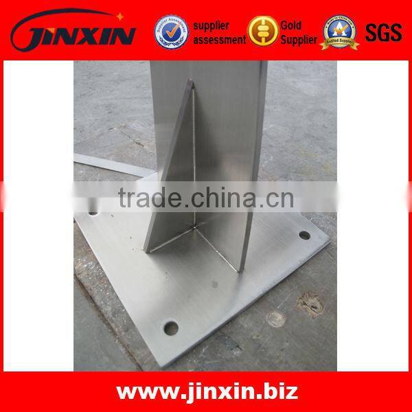 2015 Modern Indoor Iron Railing Designs with Wooden Hanrail