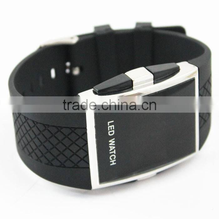 Sport Style LED Digital Date Lady Men Watch