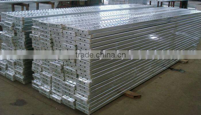 Pre-galvanized metal scaffolding plank