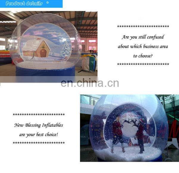 Giant Inflatable Christmas Human Snow Globe for Part and Event