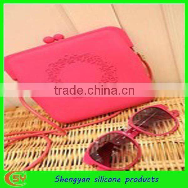 2012 newest design fashion silicone bags for woman