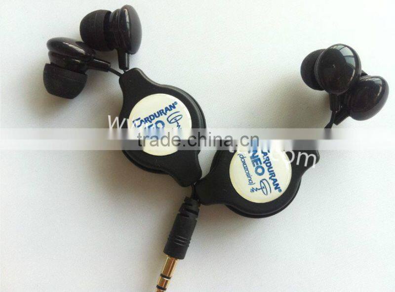 custom retractable earbuds