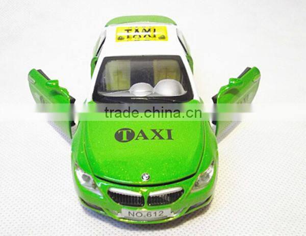 Wholesale customized 1:32 diecast model taxi pull back car with light&music