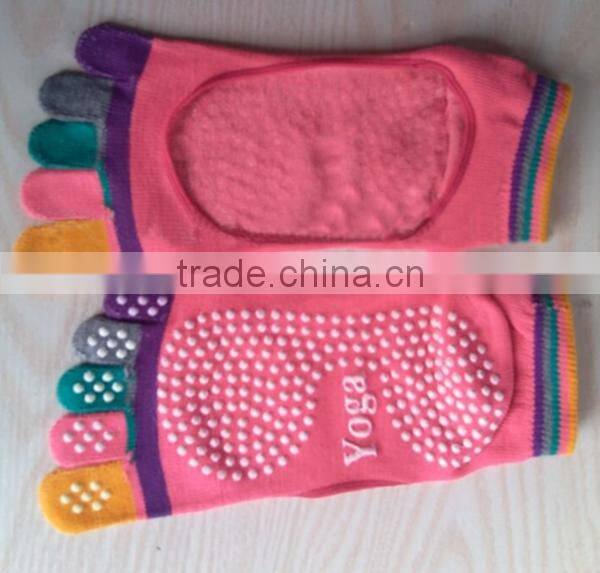 Amazon Supplier Non Slip Full Toe Women Cotton Pilates Strong Grip Non Slid Yoga Socks