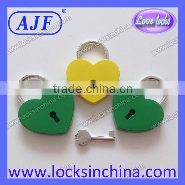 AJF Green Heart shape padlocks with key for wedding decoration