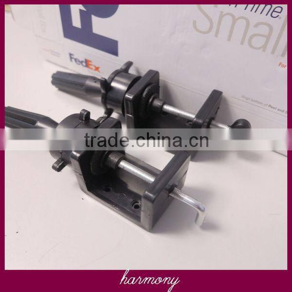 SALON training teaching head holder with white and black