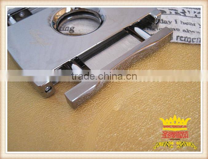 Double blade stainless steel cigar cutter