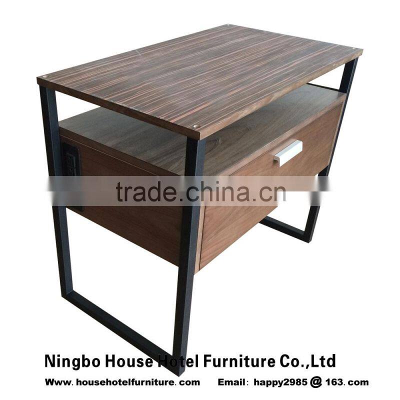 house hotel furniture luggage bench