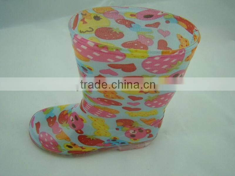 Cute bear and love PVC girls boot set