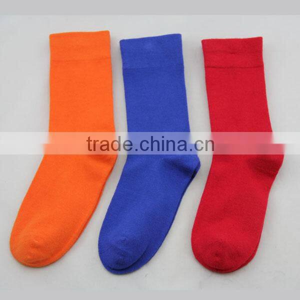 GSM-124 Haining Manufacture Custom Plain Bright Men Business Bamboo Socks from China