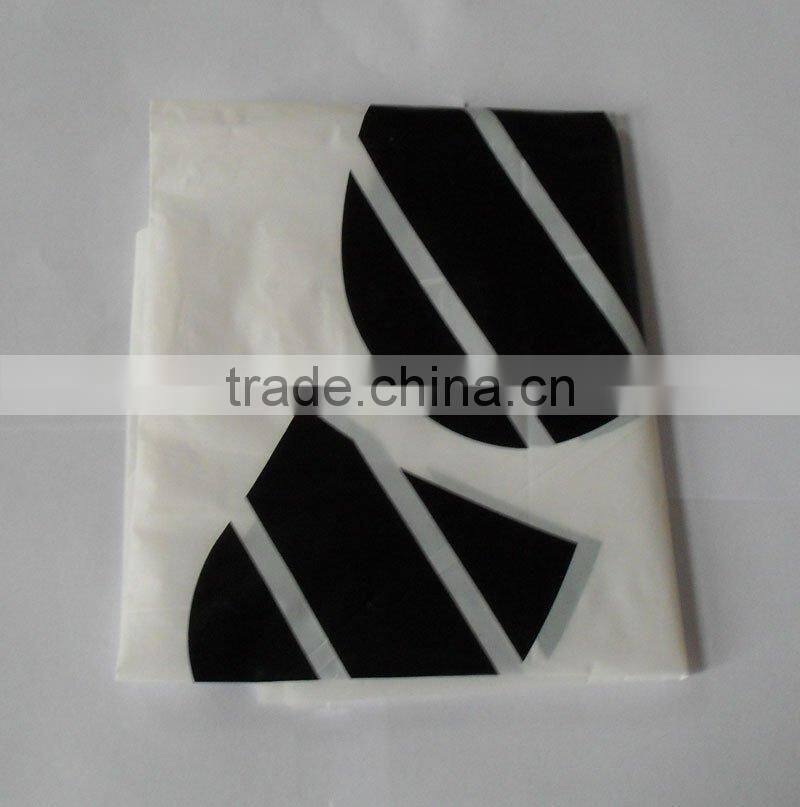 Popular disposable anti-slip plastic foot mats for cars