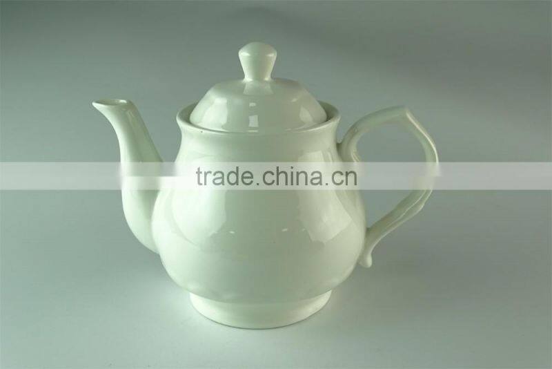 White Modern Ceramic Tea Pot For Home and Hotel