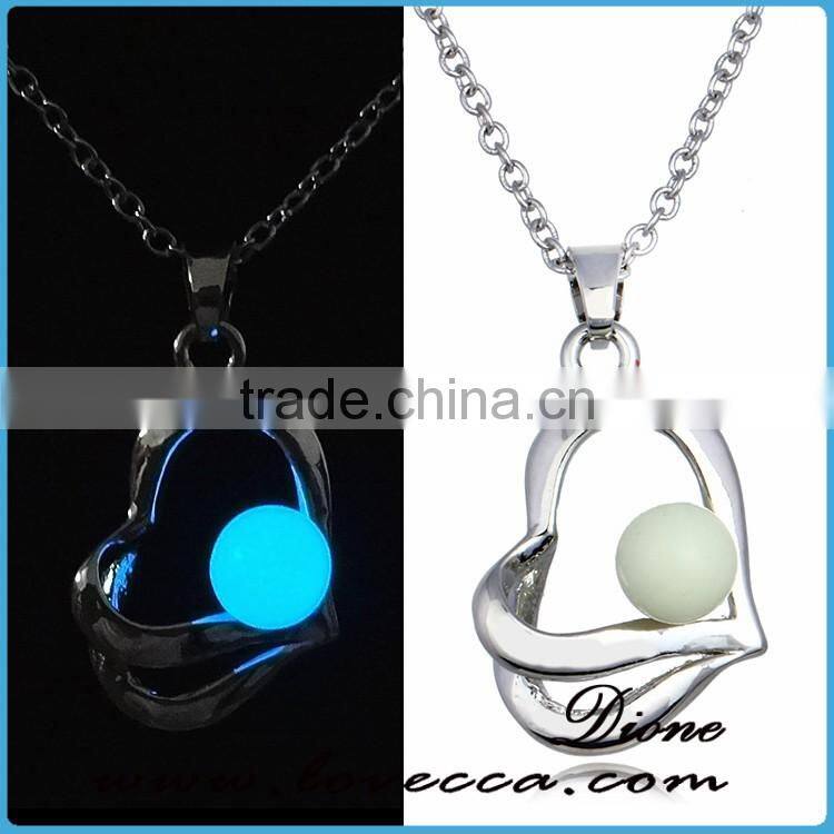 Plated noctilucent necklace pendant women heart shape glow dark necklace