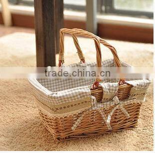 flexible handle wicker basket with liner