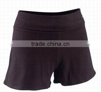 style sport shorts with 100% polyester