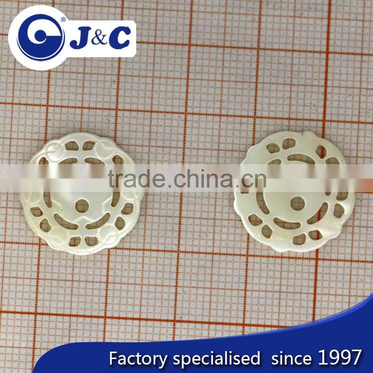 bespoke shape trocas shell buttons for woman dress