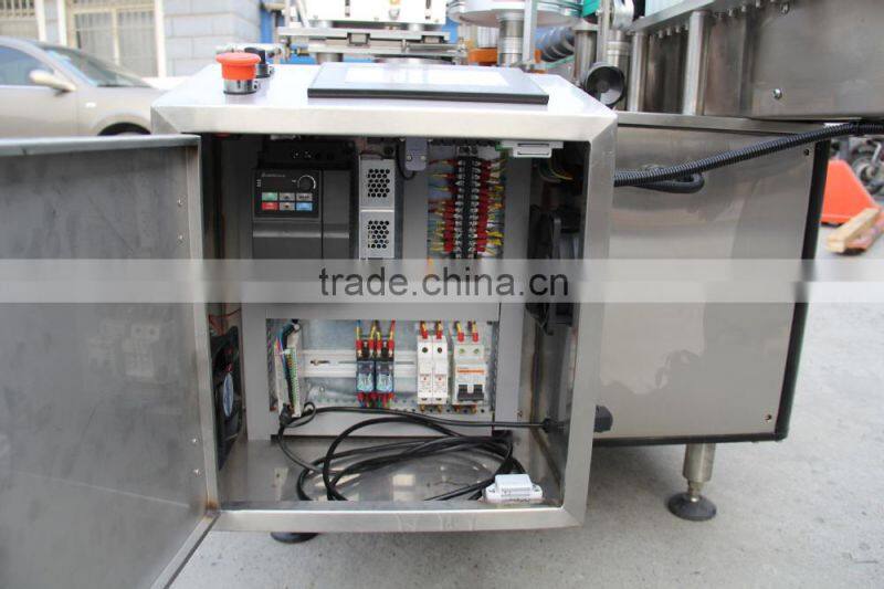 labeling machine with double head for Vodka / brandy / whisky bottles