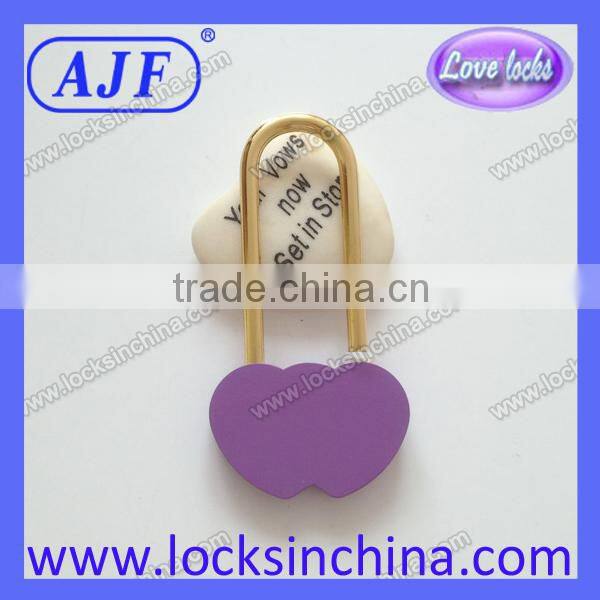 AJF new arrival popular colorful wedding gift gold shank heart love lock