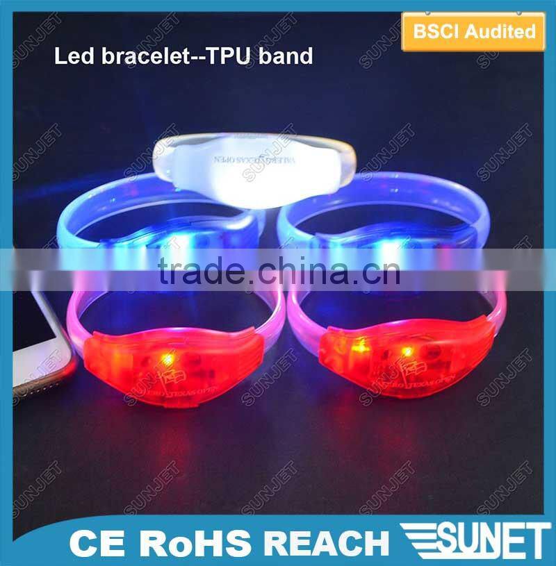 Hot new products for 2016 plastic soft glow-bracelet