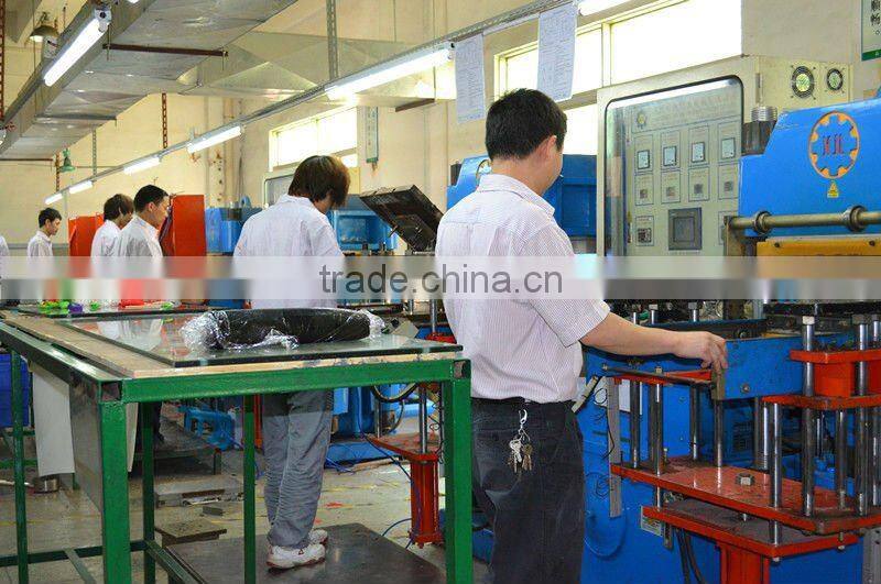 Froggie shape smlie face silicone turner with nylon head