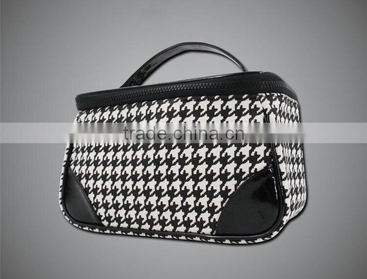 Fashion hot selling printing canvas cosmetic bag