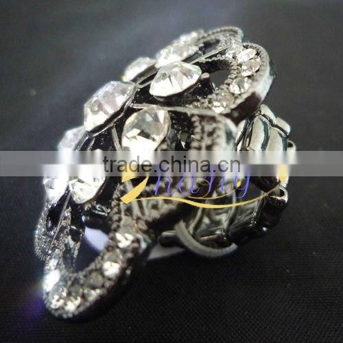 fashion flower shaped stretch rings with colored rhinestone