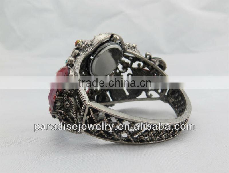 2013 New fashion peacock design alloy wide bangle watch for women-B32036