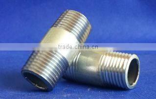 factory wholesale galvanized and black color malleable iron nipple pipe fitting