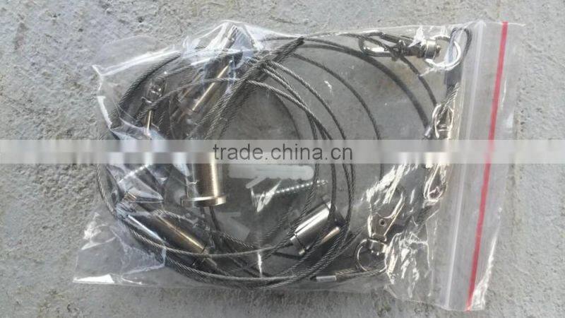 Hanger ropes with slings for THM liners