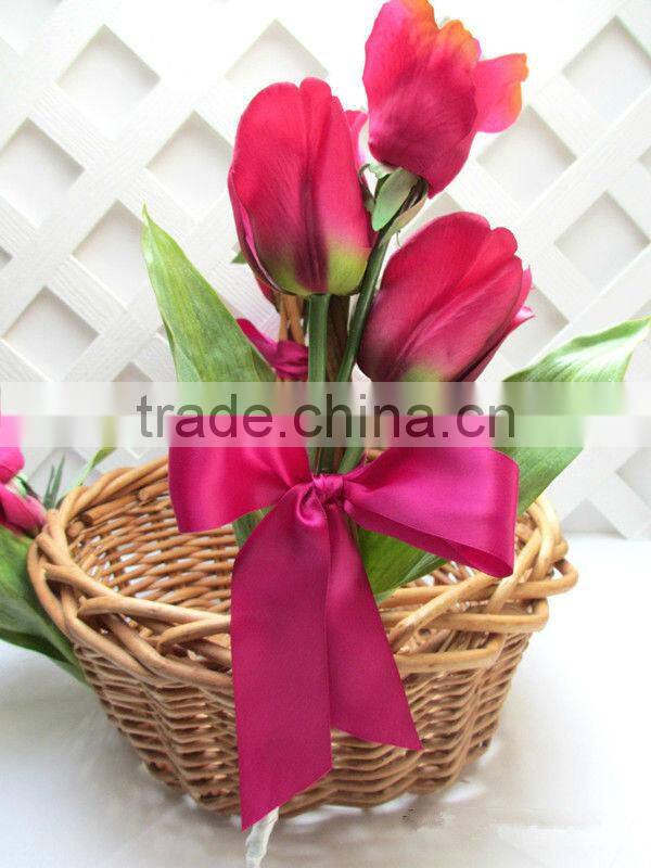 Rustic handweave wicker basket for flower , wedding , garden decoration , gift , field with handle